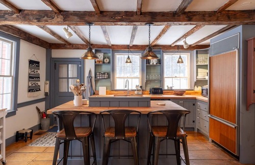 West Townshend House | This house is a 4 bedroom(s), 2 bathrooms, located in Windham, VT.
