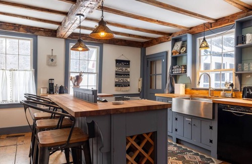 West Townshend House | This house is a 4 bedroom(s), 2 bathrooms, located in Windham, VT.