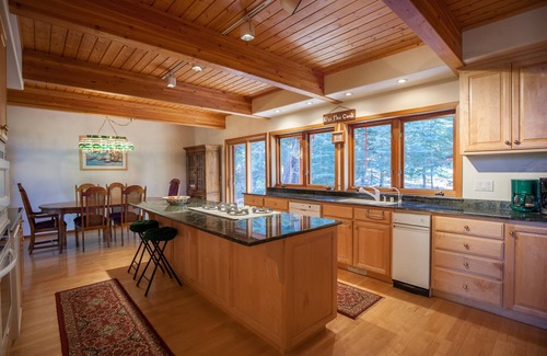 Truckee House | This Is The House You're Looking For: Elegant, Comfortable, and Spacious