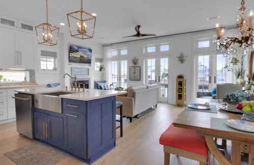 Stone Harbor House | This luxury, bayfront 4 BR 3 bath home is the perfect place for a relaxing family vacation.