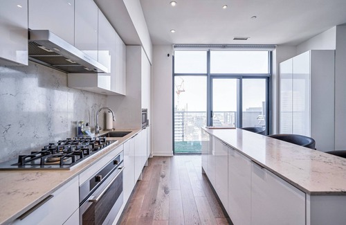 St. Lawrence Apartment | This penthouse is a 2 bedroom(s), 2 bathrooms, located in Toronto, Ontario.