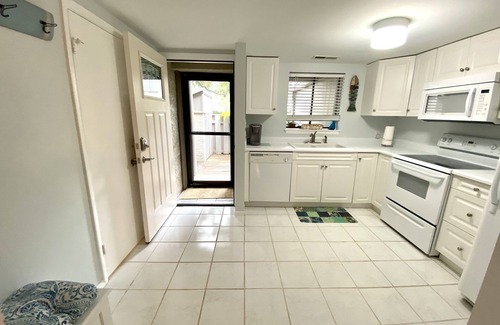 Folly Field Villa | This Pet friendly 2-bedroom villa just a short walk to Folly Field Beach Park