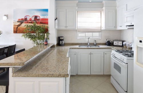 Sheraton Park Condo | This property in centrally located in a quiet residential neighbourhood
