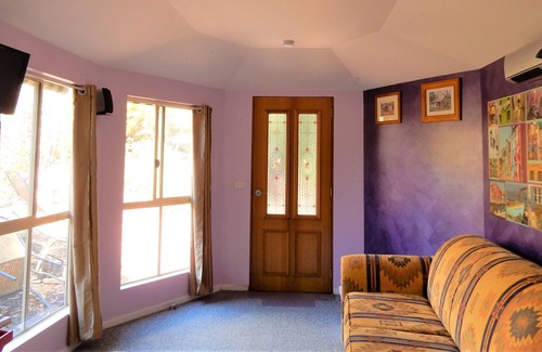 Daylesford Apartment | this property is not for lease