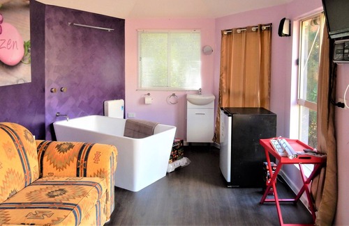 Daylesford Apartment | this property is not for lease