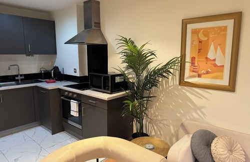 Saltaire Village Apartment | This serviced apartment is a 1 bedroom(s), 1 bathrooms, located in Shipley, England.