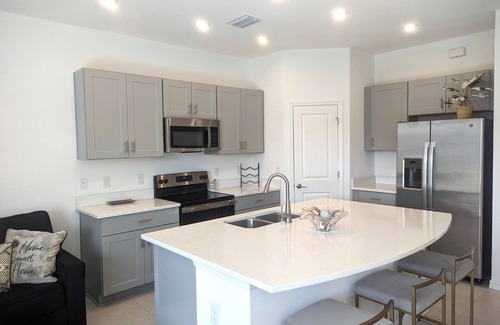 Laurel House | This townhouse is a 0 bedroom(s), 2.5 bathrooms, located in NOKOMIS, FL.