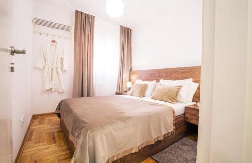 Zvezdara Apartment | Thomas Residence
