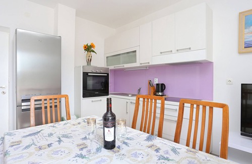 Razanj Apartment | Three bedroom apartment with terrace and sea view Ražanj, Rogoznica (A-4322-a)
