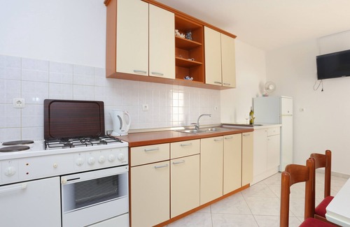 Brela Apartment | Three bedroom apartment with terrace and sea view Brela, Makarska (A-2718-a)
