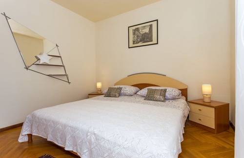Vranjic Apartment | Three bedroom apartment with balcony Split (A-13957-a)