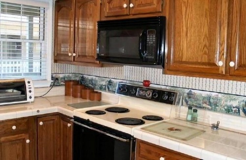 Historic Downtown Manteo Condo | Three bedroom condo on the Outer Banks - great view, overlooks Manteo Harbor!