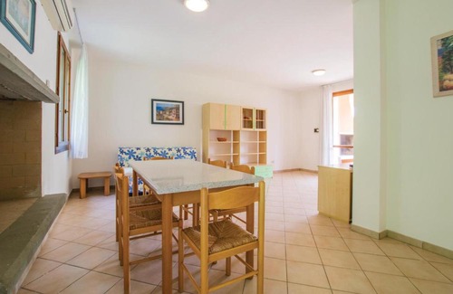 Isola Albarella House | Three-Bedroom Holiday Home in Albarella RO