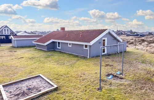Vorupør House | Three-Bedroom Holiday home in Thisted 9