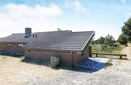 Klegod Strand House | Three-Bedroom Holiday home in Ringkøbing 1