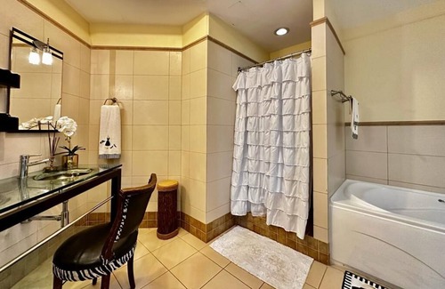 Port of Spain Apartment | Three Bedroom Lavish Retreat located in the heart of the City