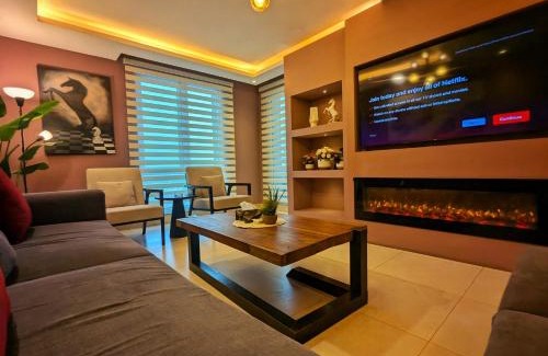 Lahore Apartment | Three Bedroom Luxury Family Apartment in Goldcrest Mall DHA Phase 4