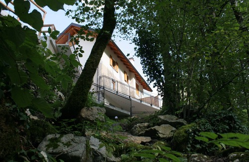 Tolmin Apartment | Three Bedroom RiverView Apartment with Balcony