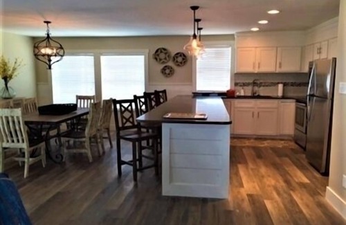 Port Mansfield Condo | Three Bedroom, Three and a Half Bath. Private Boat Slip. Communal Pool.