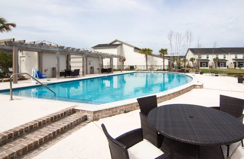 Epworth Acres House | Three-bedroom luxury near all the island has to offer!