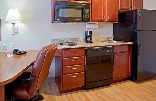 Westchase House | Three Comfy Suites, Close to Attractions