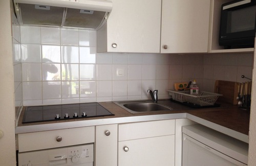 Saint-Jacques Apartment | THREE MINUTES FROM THE PORT
