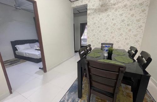 Kuala Terengganu House | THREE ROOMS WITH WIFI HOMESTAY D’RAZAK IN KUALA TERENGGANU