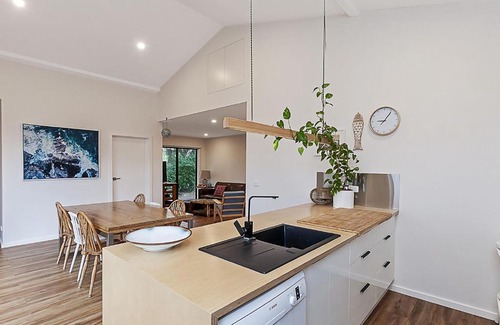 Warrnambool House | Thunder Point Cottage