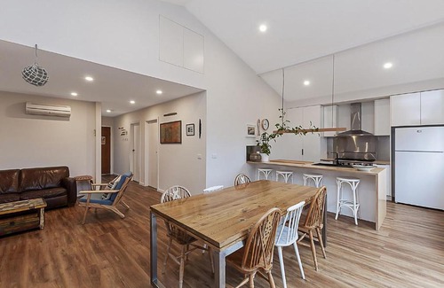 Warrnambool House | Thunder Point Cottage