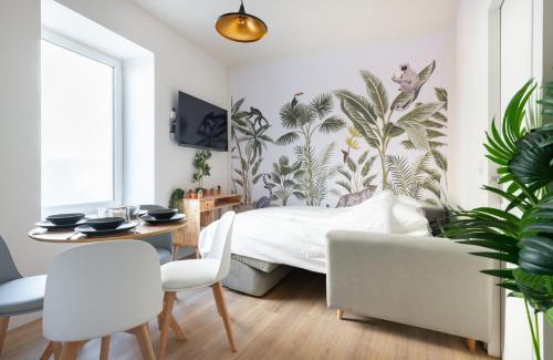 La Destrousse Apartment | THYM * Cosy * Fibre * Confort