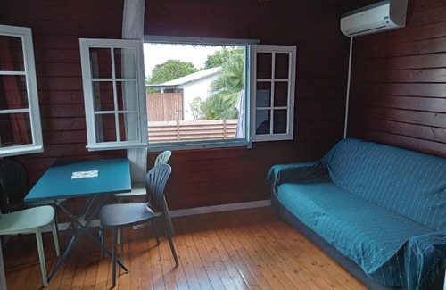 Le Centre Ski Chalet | Ti caze des papayes