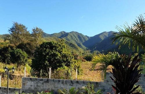La Riviere Saint-Louis House | TI KAZ GOL LES HAUTS