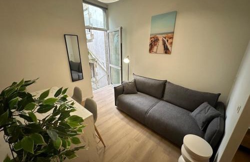 Vannes Apartment | TiBZH, Vannes centre, Entrée privative