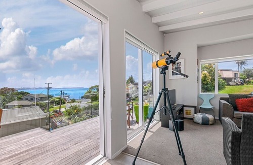 Algies Bay House | Tide and True - Algies Bay Holiday Home
