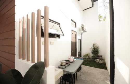 Angeles City Bed & Breakfast | Tierra Javier