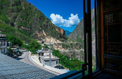 Hutiaoxia House | Tiger Leaping Gorge Sean’s Spring Guesthouse