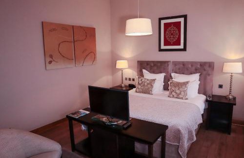 New Town Hotel | Tigerlily