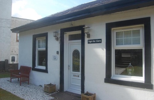 Arrochar House | Tigh-na-Gare Cottage