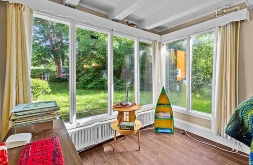 Carbonear House | Tigh-Na-Mara 4BR + Scandinavian HotSoak by the Sea