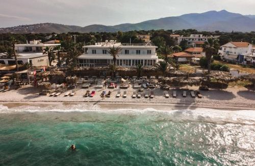 Nea Makri Apartment | TIKI BEACH STUDIOS