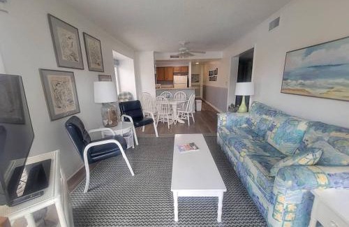Ocean Drive House | Tilghman Beach and Racquet Club 150