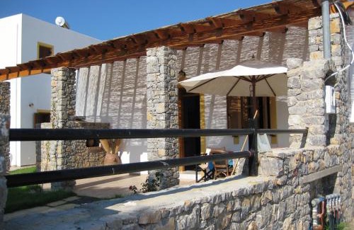 Livadia Apartment | Tilos Fantasy
