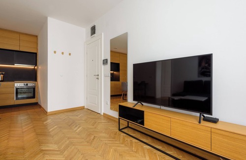 Vracar Apartment | Tim 3