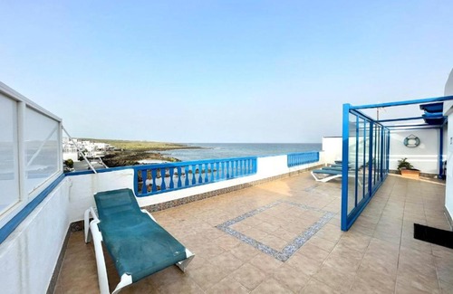Punta Mujeres Apartment | Timanfaya Apartment, Wifi, sea views,Punta Mujeres