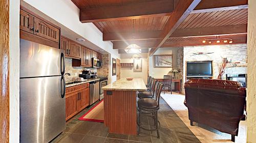 Snowmass Village House | Timberline Condominiums 1 Bedroom Deluxe Unit C1B