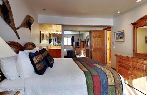 Snowmass Village House | Timberline Condominiums 2 Bedroom Standard Unit C2H