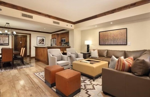 Avon Condo | Timbers Bachelor Gulch Condo - ski-in/ski-out access - 8 ski passes included!