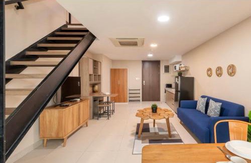Tangerang Apartment | Time Suit Cozy loft with WiFi and pool