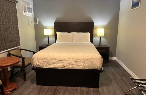 Petawawa Hotel | Time Travellers Motel