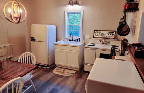 Fentress House | Timeless Farmhouse Nestled in the Country